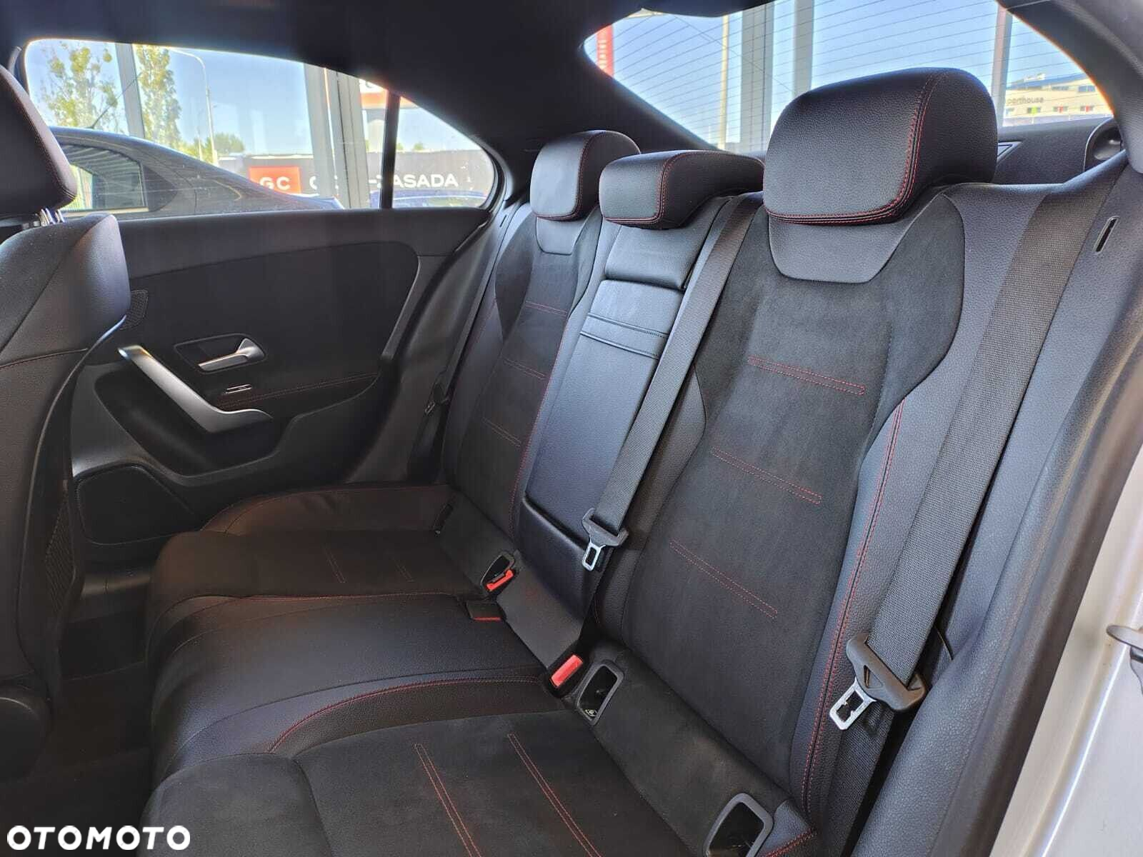 Mercedes-Benz Klasa A 200 AMG Line 7G-DCT - 14