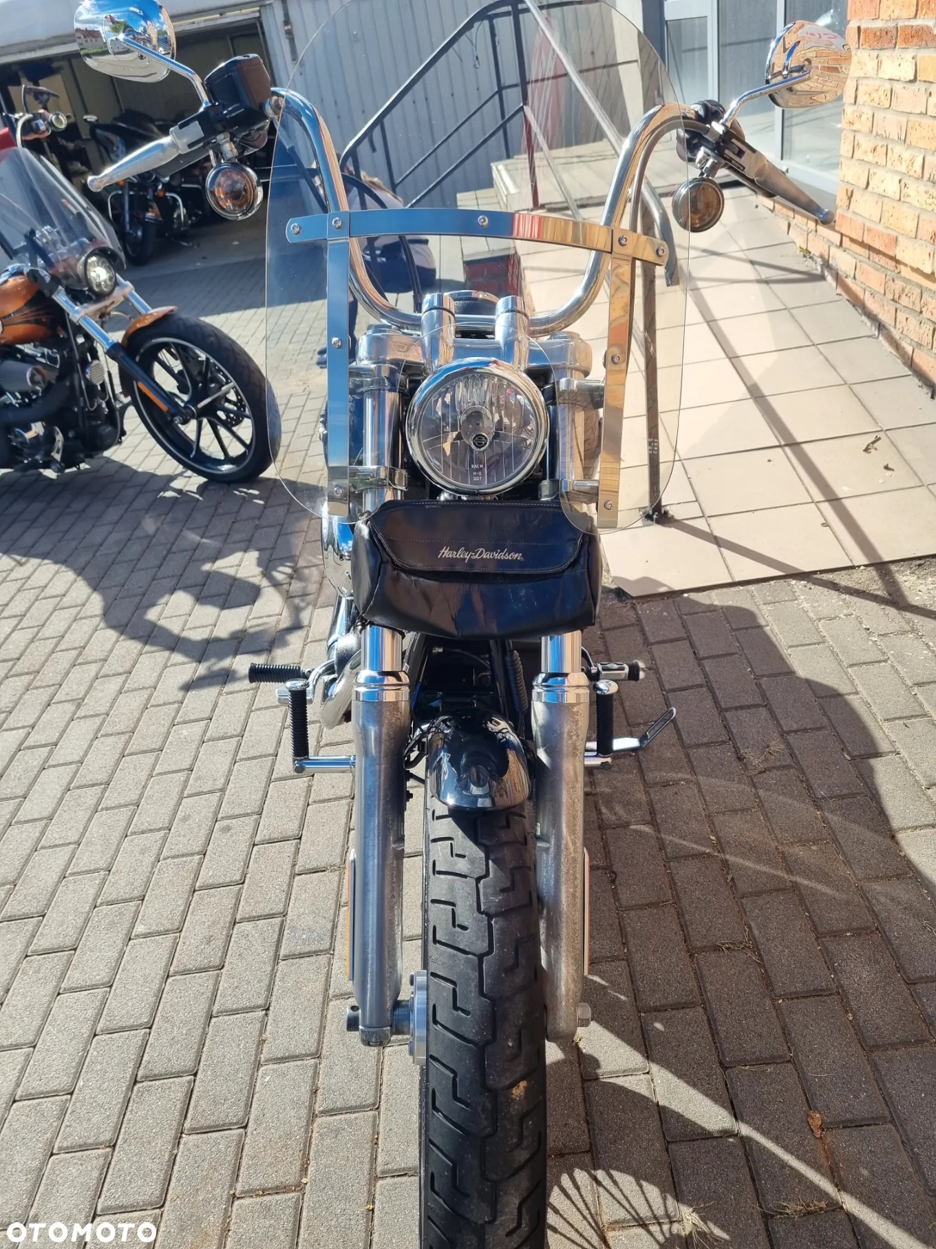Harley-Davidson Dyna Street Bob - 21