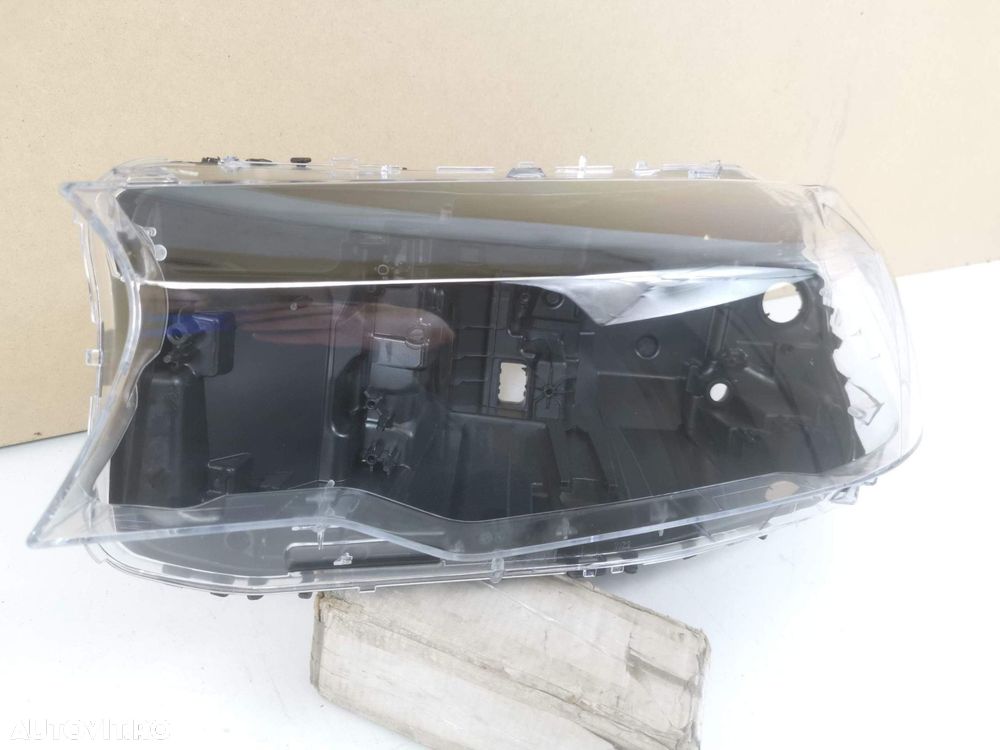 Carcasa Far Cu Sticla Far Stanga BMW Seria 5 G30 2016 2017 2018 2019 2 - 4