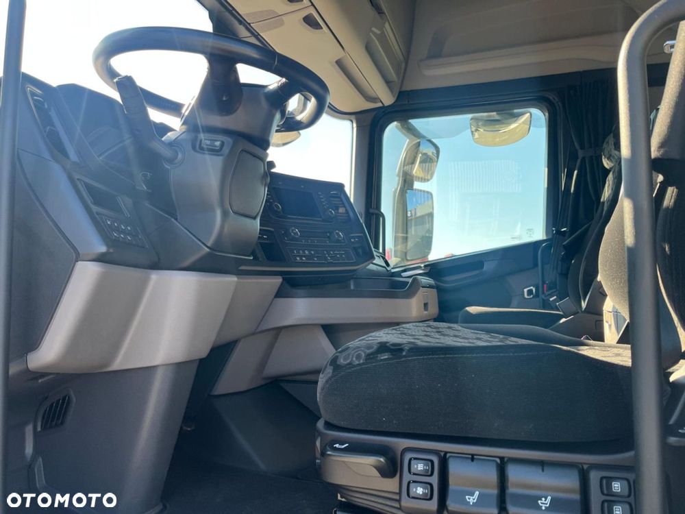 Scania S 500 A4x2NA Zawieszenie tył 4 poduszki - 15