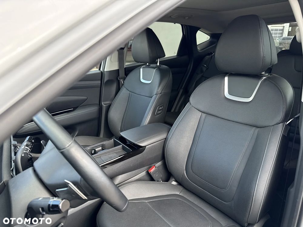 Hyundai Tucson 1.6 T-GDi 48V Platinum 2WD DCT - 14