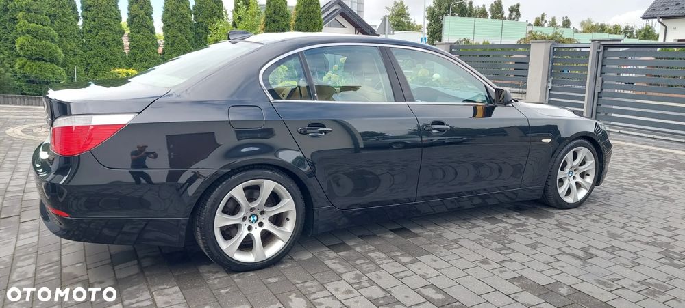 BMW Seria 5 - 25
