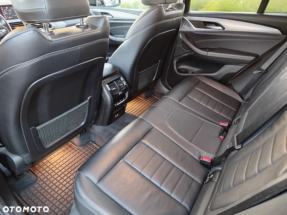 BMW X3 xDrive20d xLine - 15