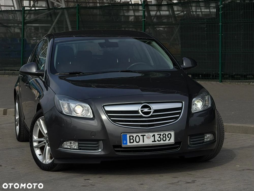 Opel Insignia 1.6 Turbo Sport - 2