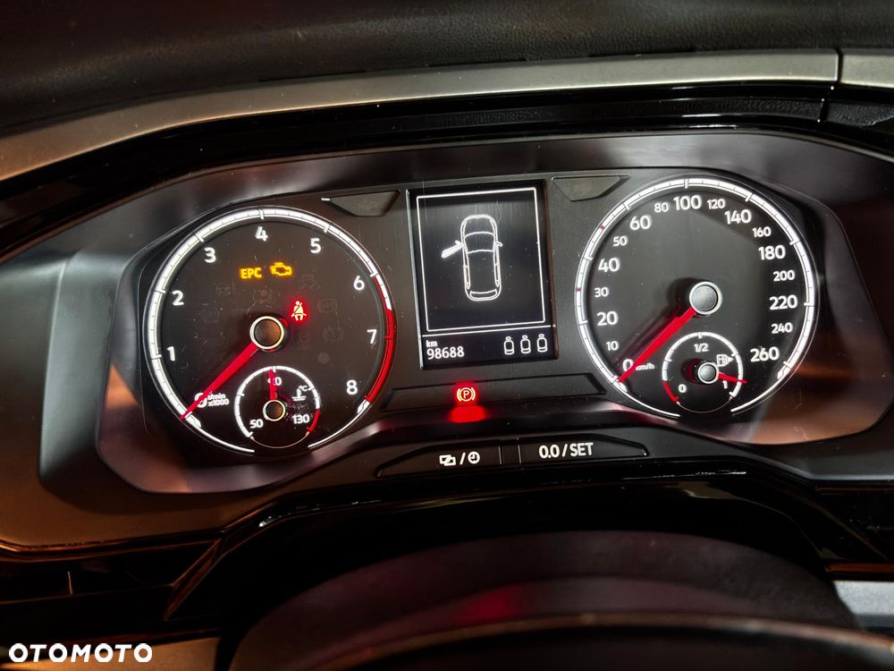 Volkswagen Polo - 13
