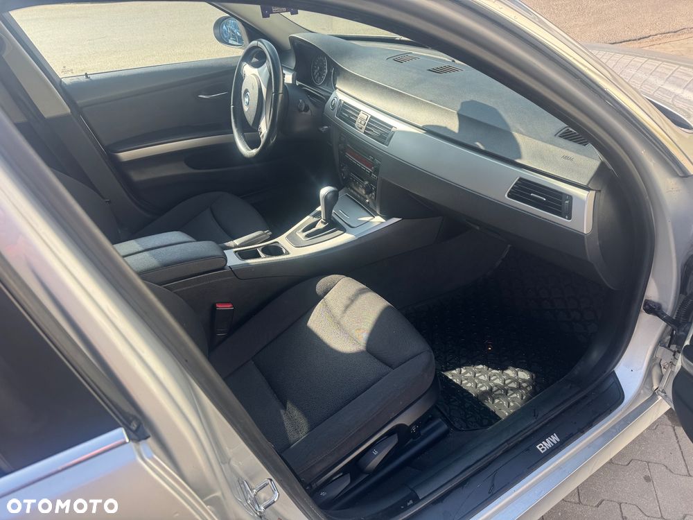 BMW Seria 3 330d DPF - 10