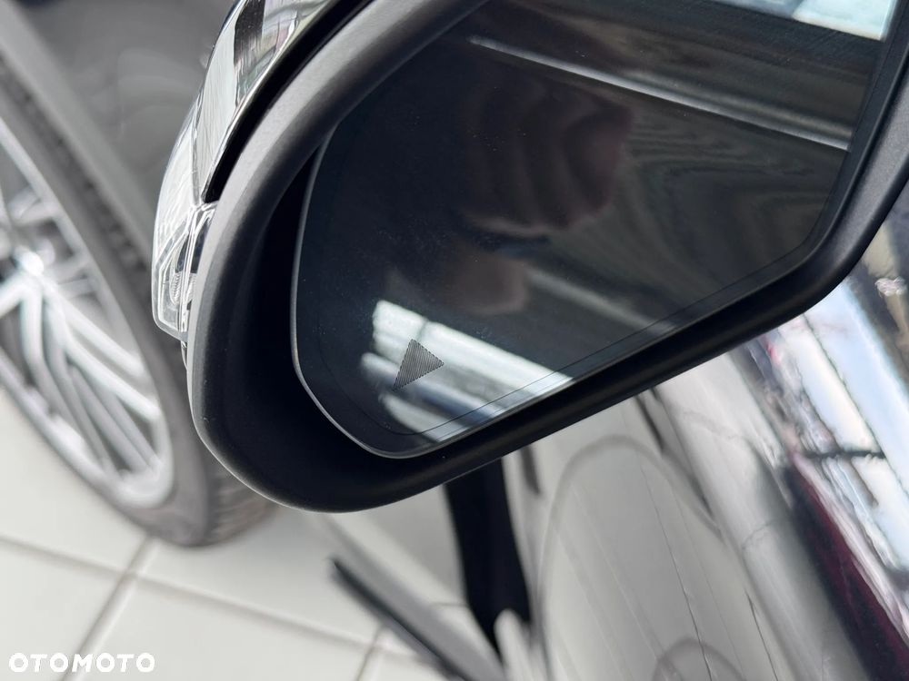 Mercedes-Benz GLC AMG 43 4Matic 9G-TRONIC - 21