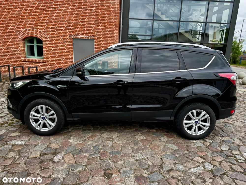 Ford Kuga - 12