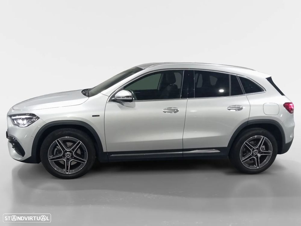 Mercedes-Benz GLA 250 e AMG Line - 3