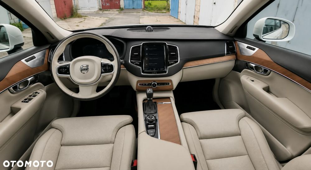 Volvo XC 90 T6 AWD Inscription 7os - 19