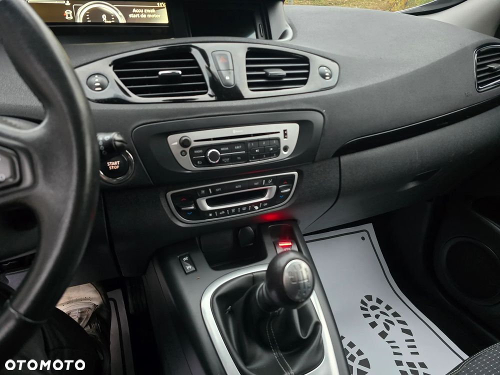 Renault Grand Scenic Energy dCi 110 S&S Bose Edition - 33