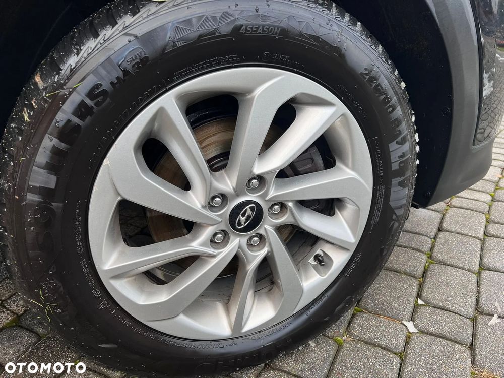 Hyundai Tucson blue 1.7 CRDi 2WD Style - 21