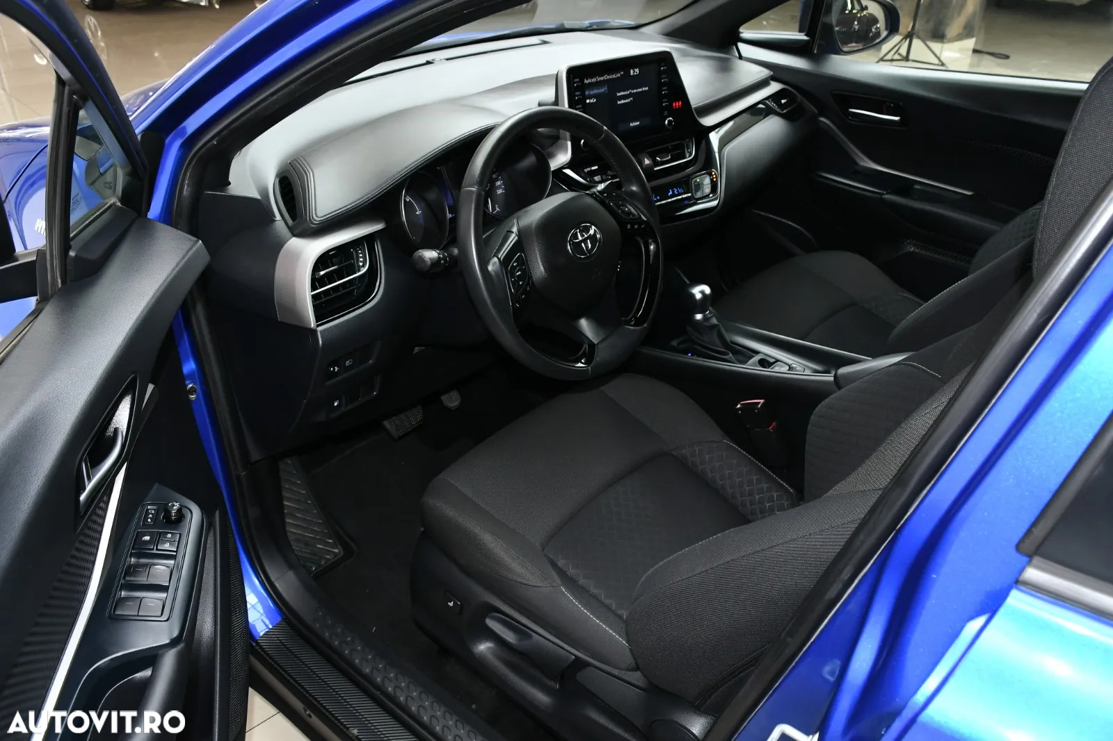 Toyota C-HR - 8