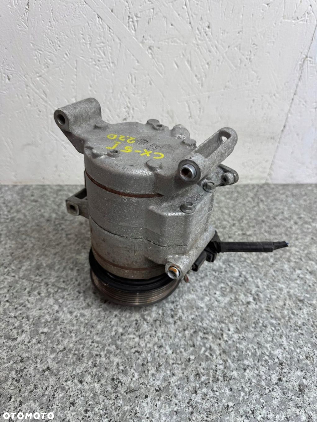 KOMPRESOR SPRĘŻARKA KLIMATYZACJI HYUNDAI IX35 2010-2015 1.7 CRDI - 3
