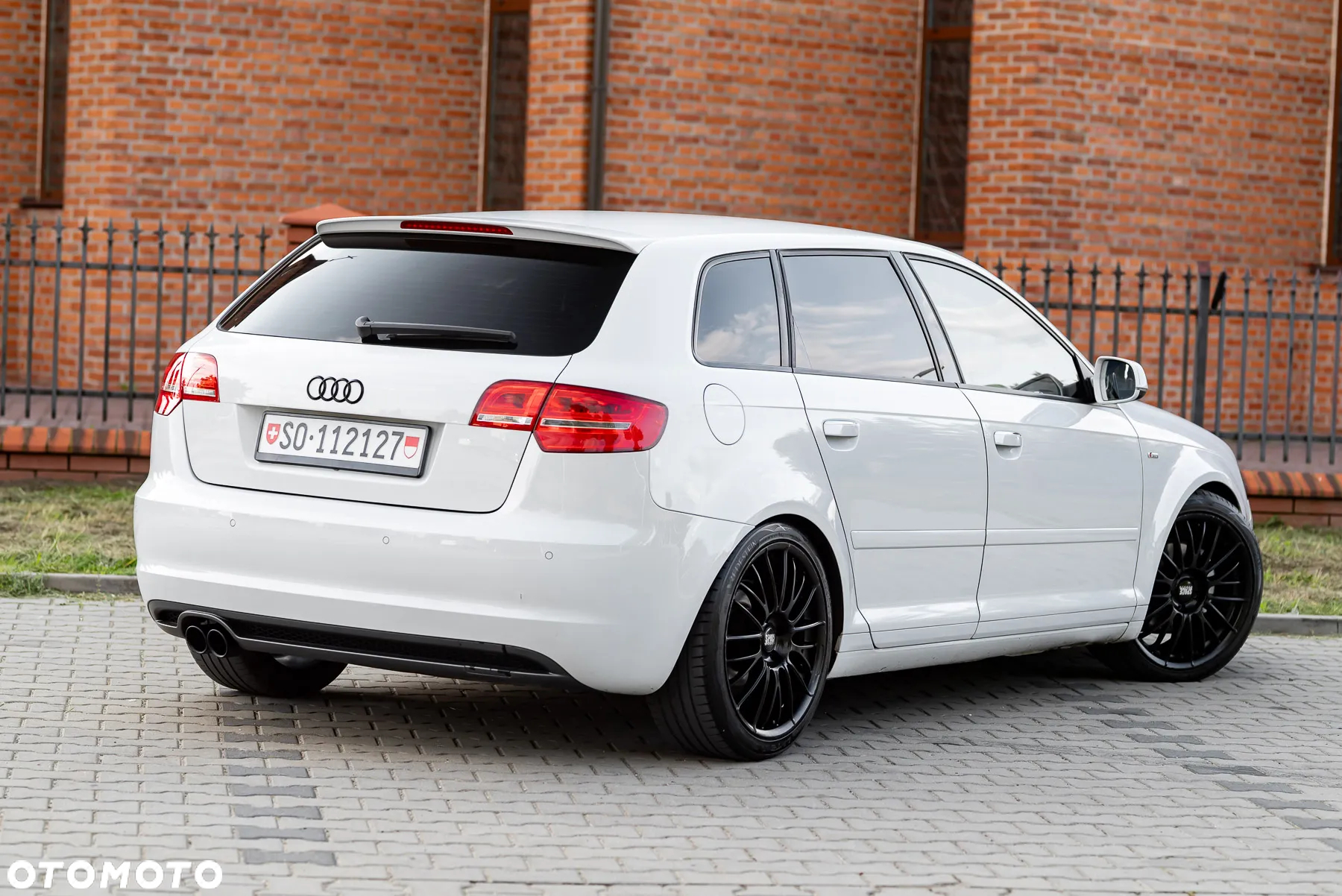 Audi A3 1.8 TFSI Sportback S line Sportpaket Plus - 5