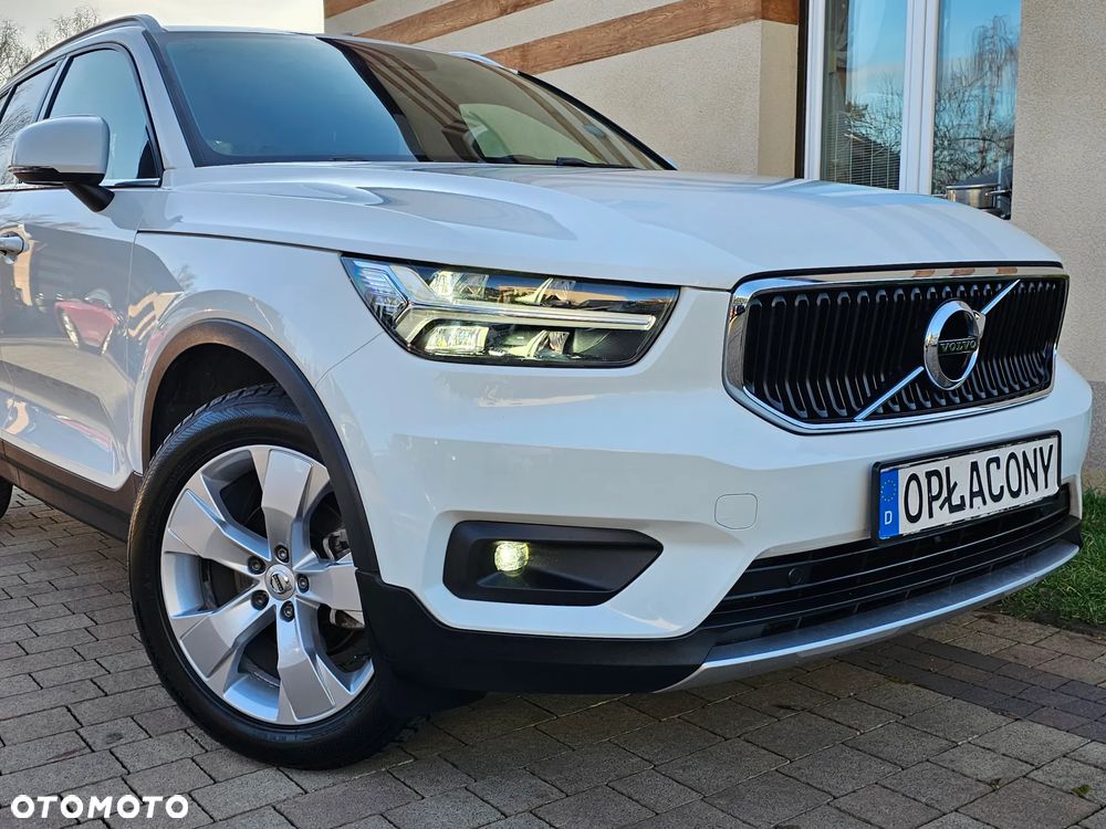 Volvo XC 40 D3 SCR Momentum - 1