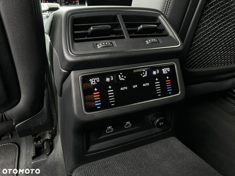 Audi A6 Avant - 14