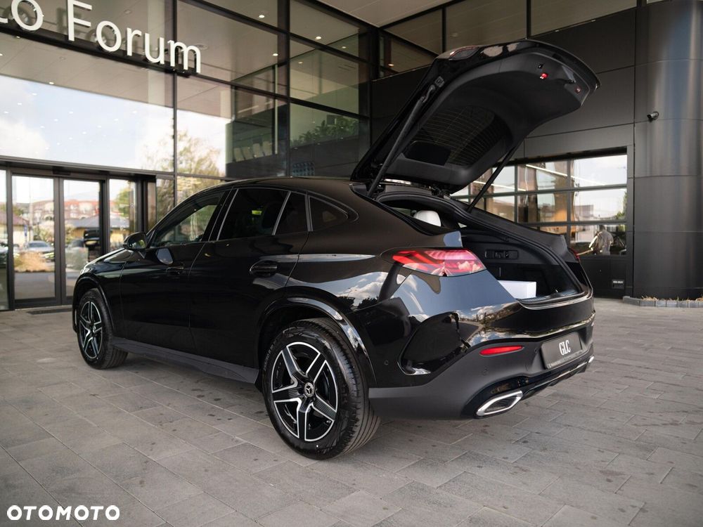 Mercedes-Benz GLC - 31