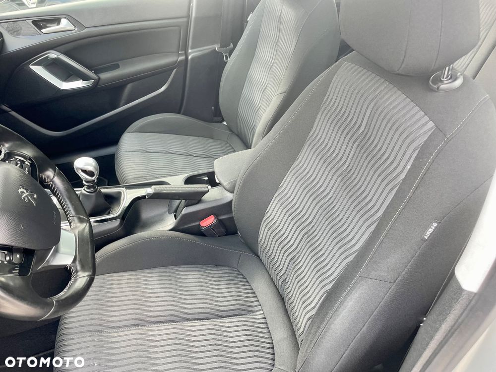 Peugeot 308 BlueHDi 120 Stop & Start Business-Line - 35