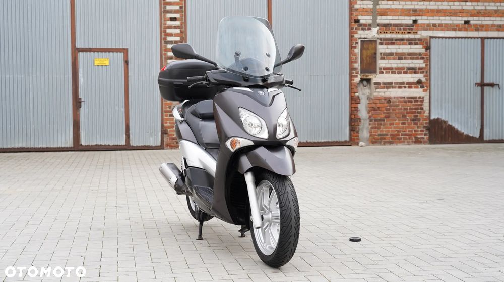 Yamaha X-max - 6