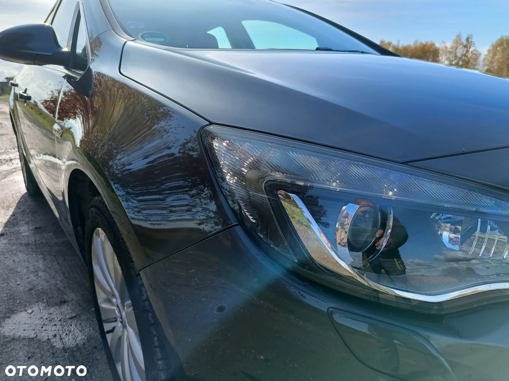 Opel Astra IV 1.4 T Cosmo S&S - 21