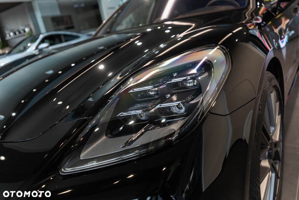 Porsche Panamera Turbo E-Hybrid PHEV - 32
