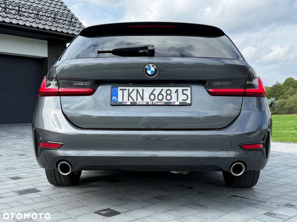BMW Seria 3 320d MHEV Luxury Line sport - 10