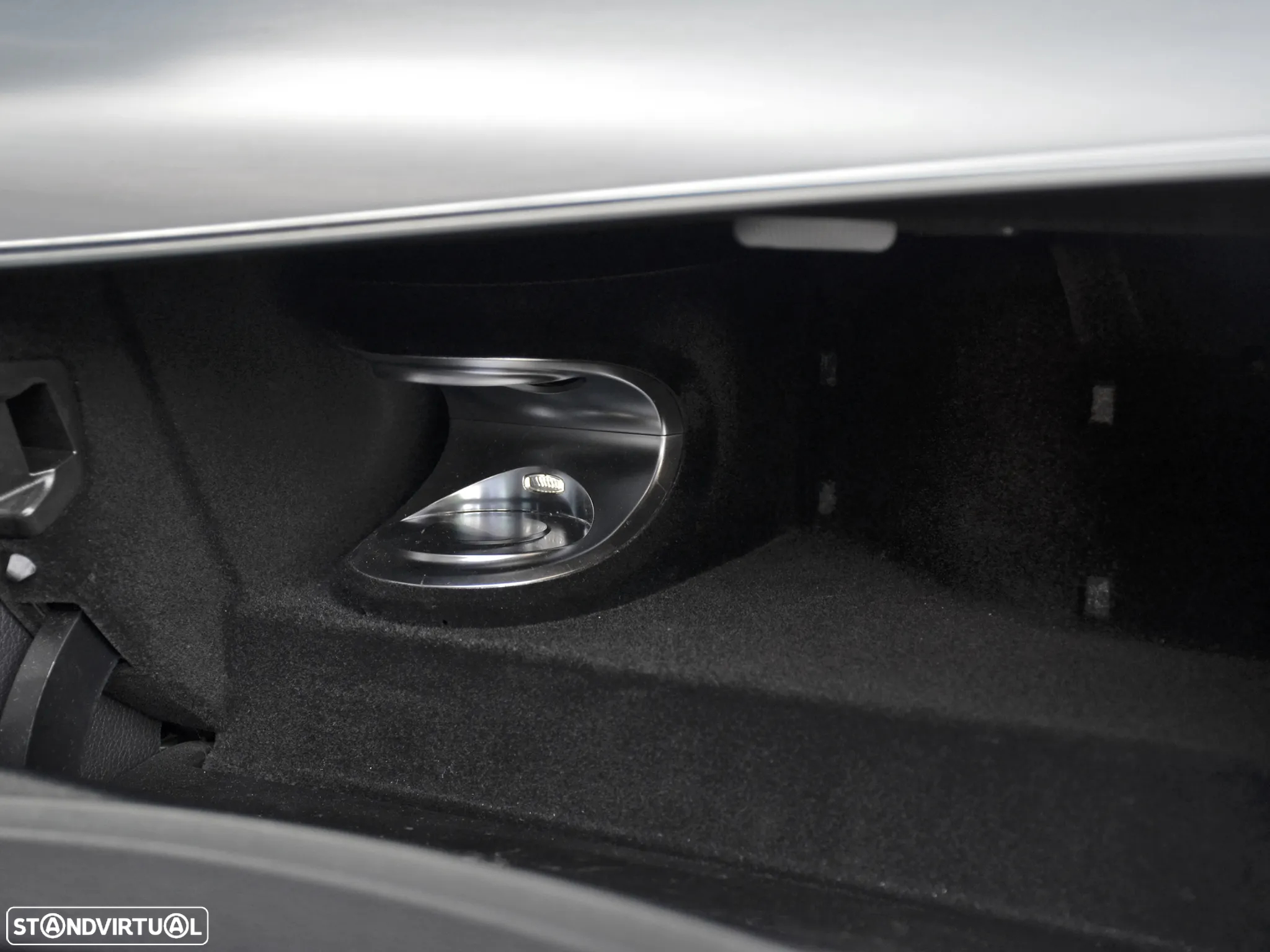 Mercedes-Benz E 220 d AMG Line Aut. - 32