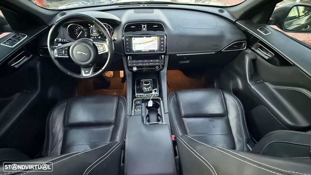 Jaguar F-Pace 2.0 i4D R-Sport AWD Aut. - 15