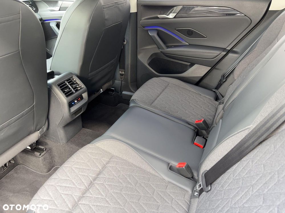 Volkswagen Tiguan - 17