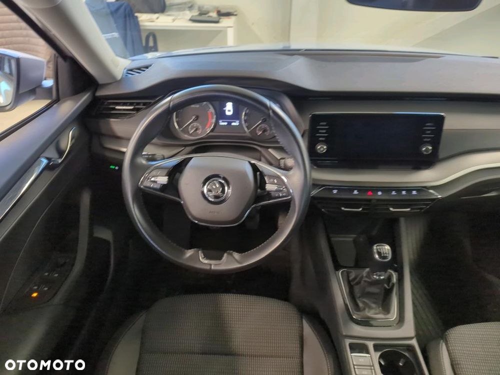 Skoda Octavia 1.5 TSI ACT Ambition - 3