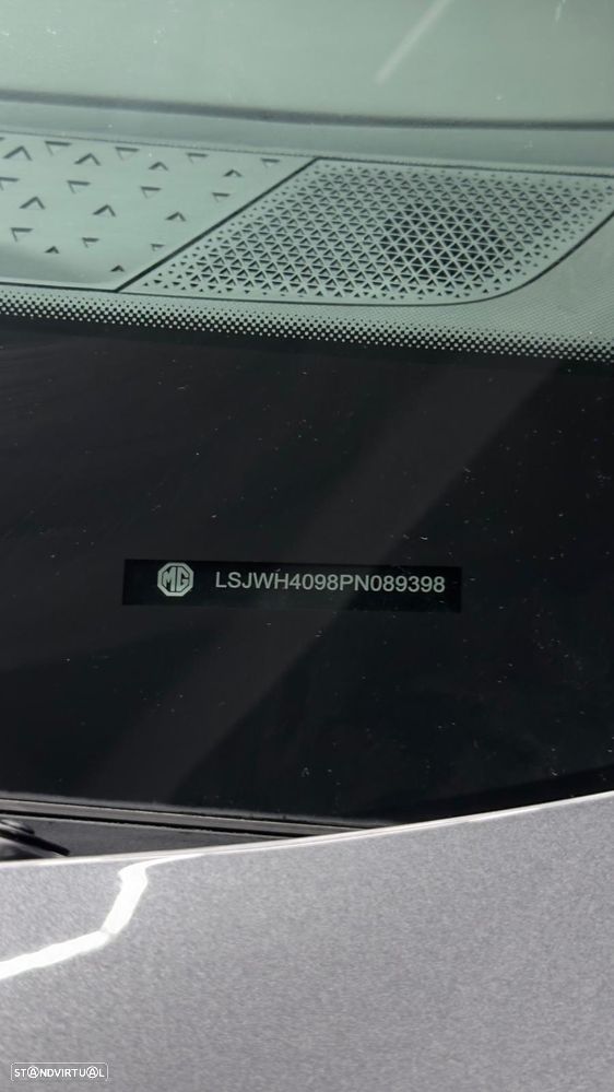 MG MG4 4 Luxury 64 kWh - 19