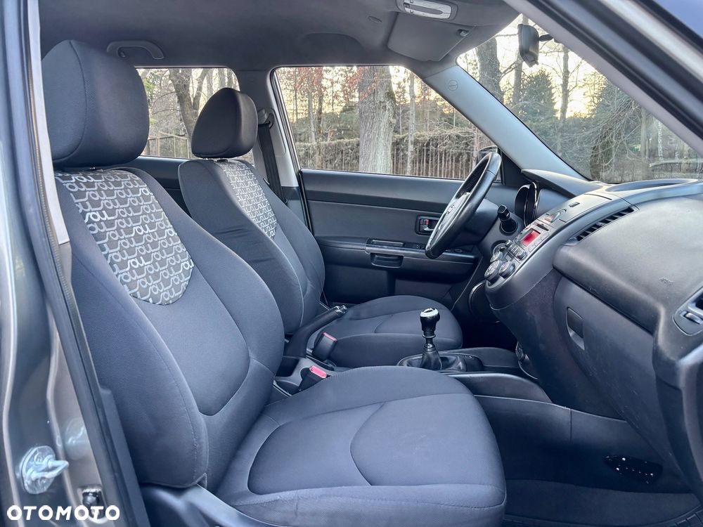 Kia Soul 1.6 CRDI L - 38
