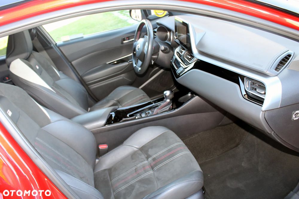 Toyota C-HR 2.0 Hybrid GR Sport - 13