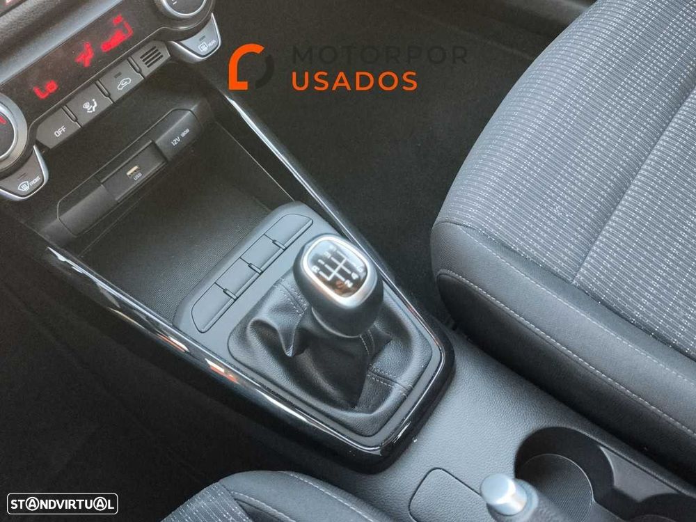 Kia Stonic 1.0 T-GDi Drive - 24