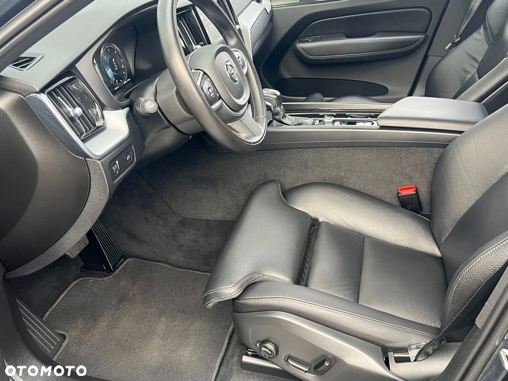 Volvo XC 60 - 18