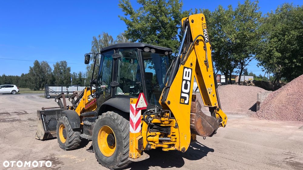 JCB 3CX - 4
