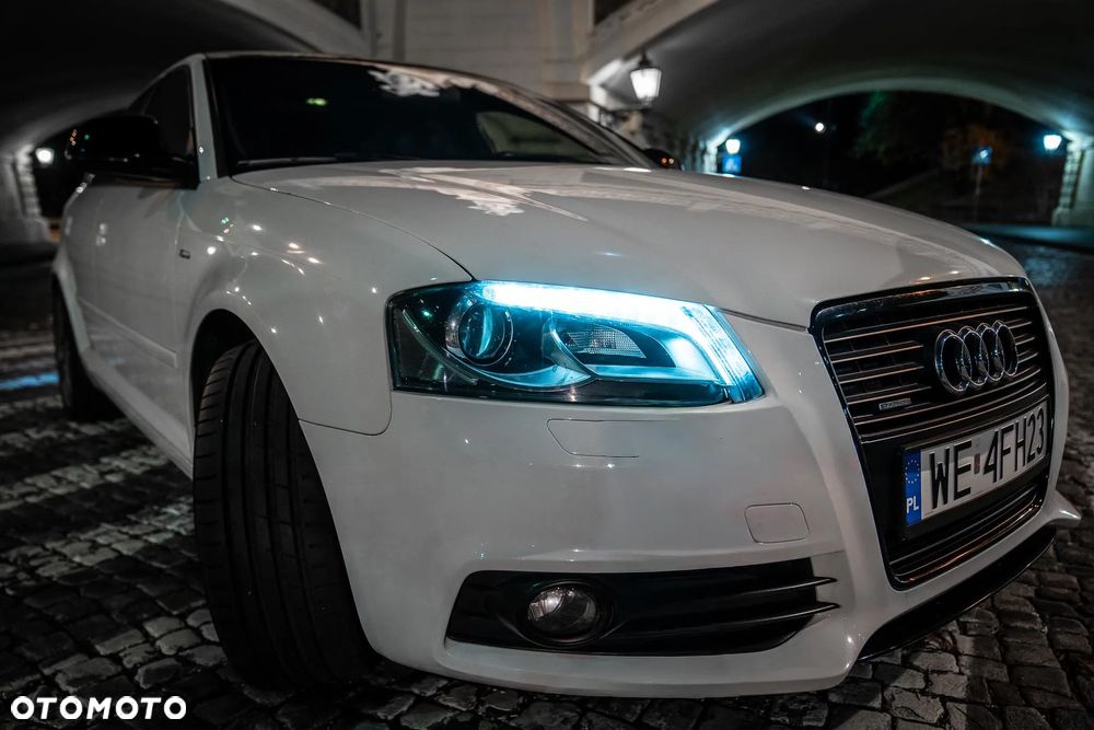 Audi A3 Sportback - 2