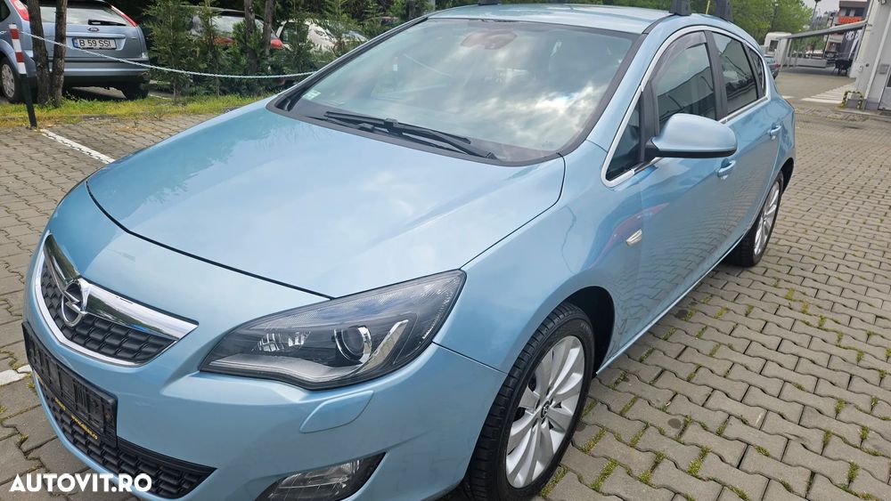 Opel Astra 1.4 Turbo - 11