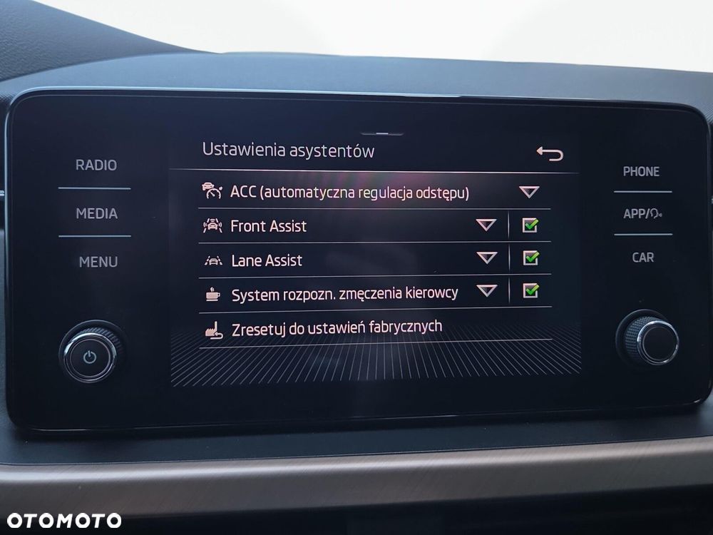 Skoda Kamiq 1.5 TSI Style DSG - 23