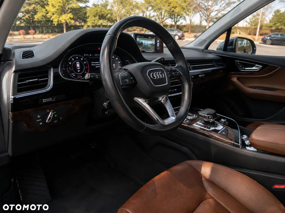 Audi Q7 - 15