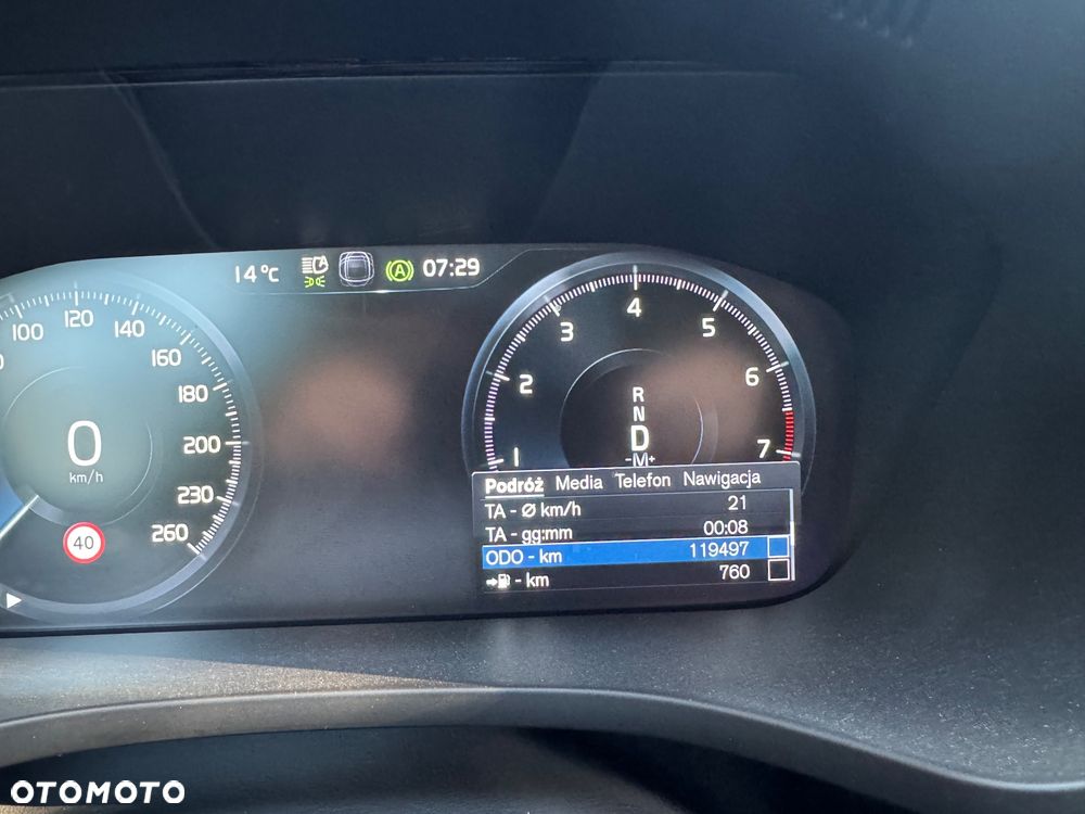 Volvo XC 60 B5 B AWD R-Design - 10