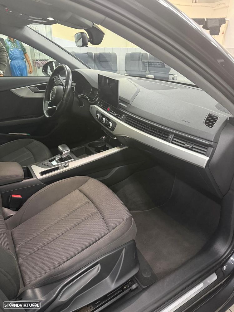 Audi A4 Avant 35 TDI S line S tronic - 7