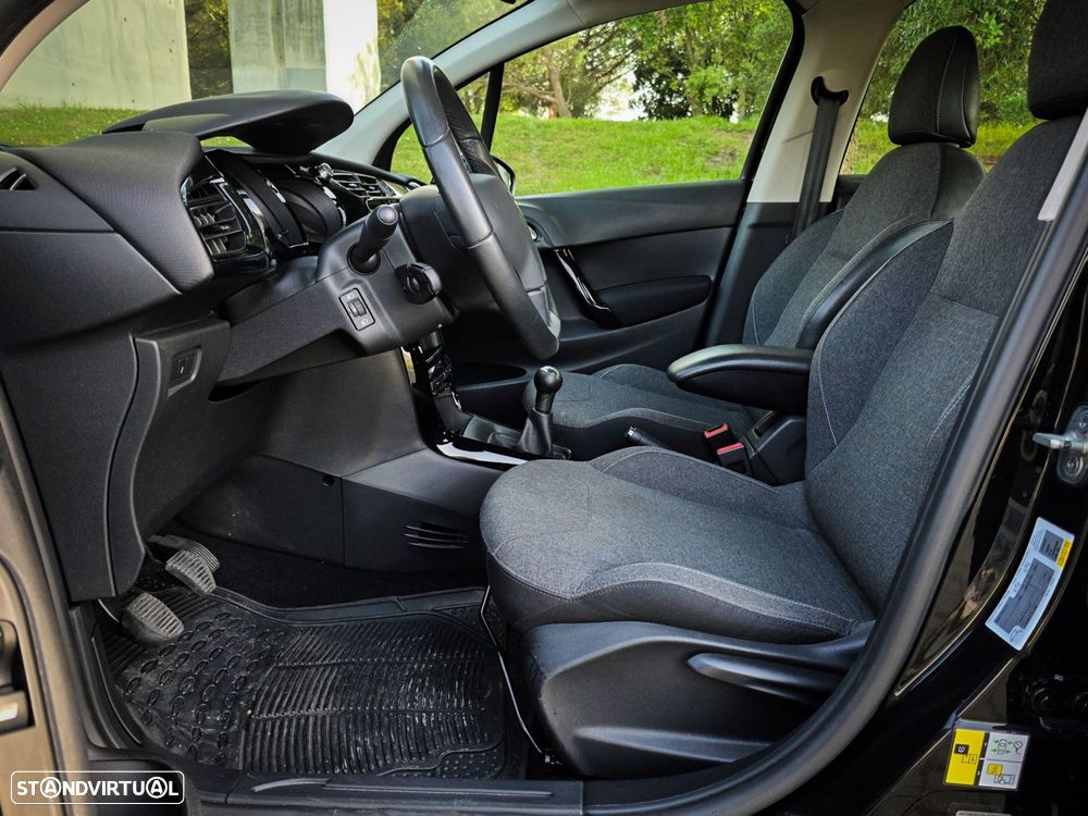 Citroën C3 1.2 PureTech Collection - 12