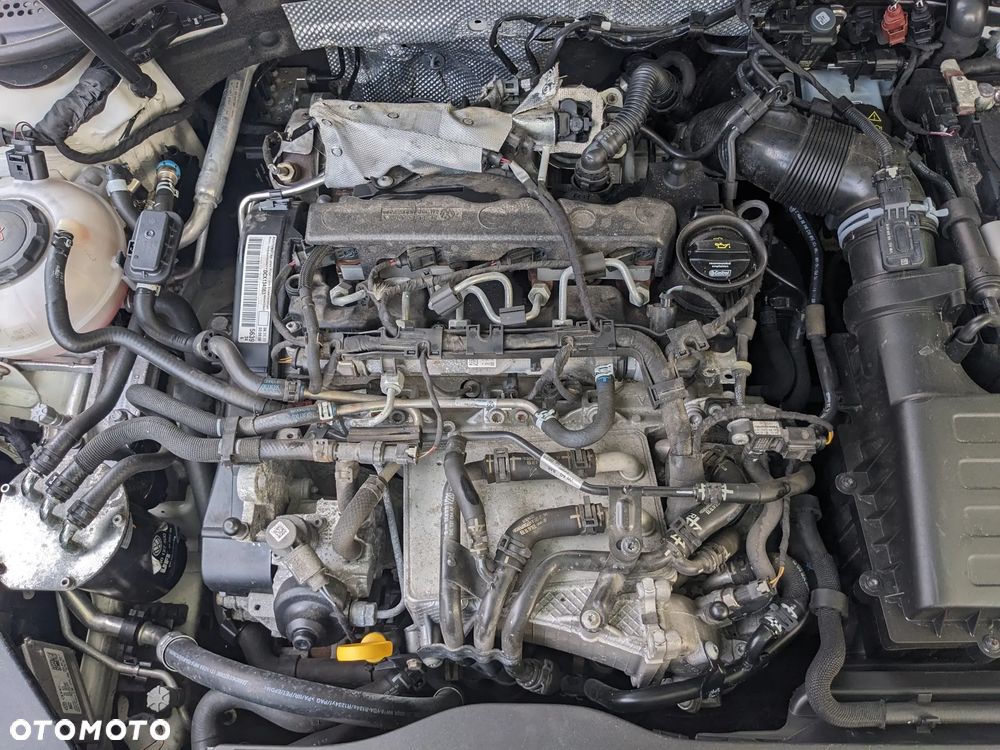 Volkswagen Passat 1.6 TDI BMT Comfortline - 14