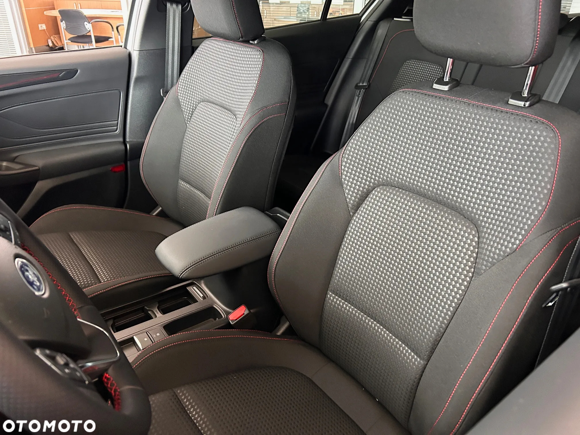 Ford Focus 1.0 EcoBoost mHEV ST-Line X - 5