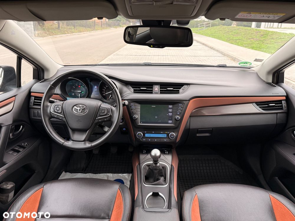 Toyota Avensis Touring Sports 1.8 Edition S+ - 22