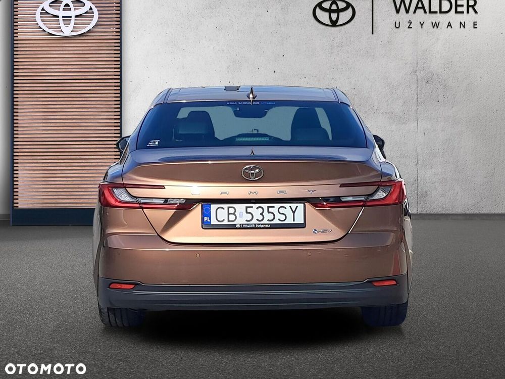 Toyota Camry 2025 photo 5
