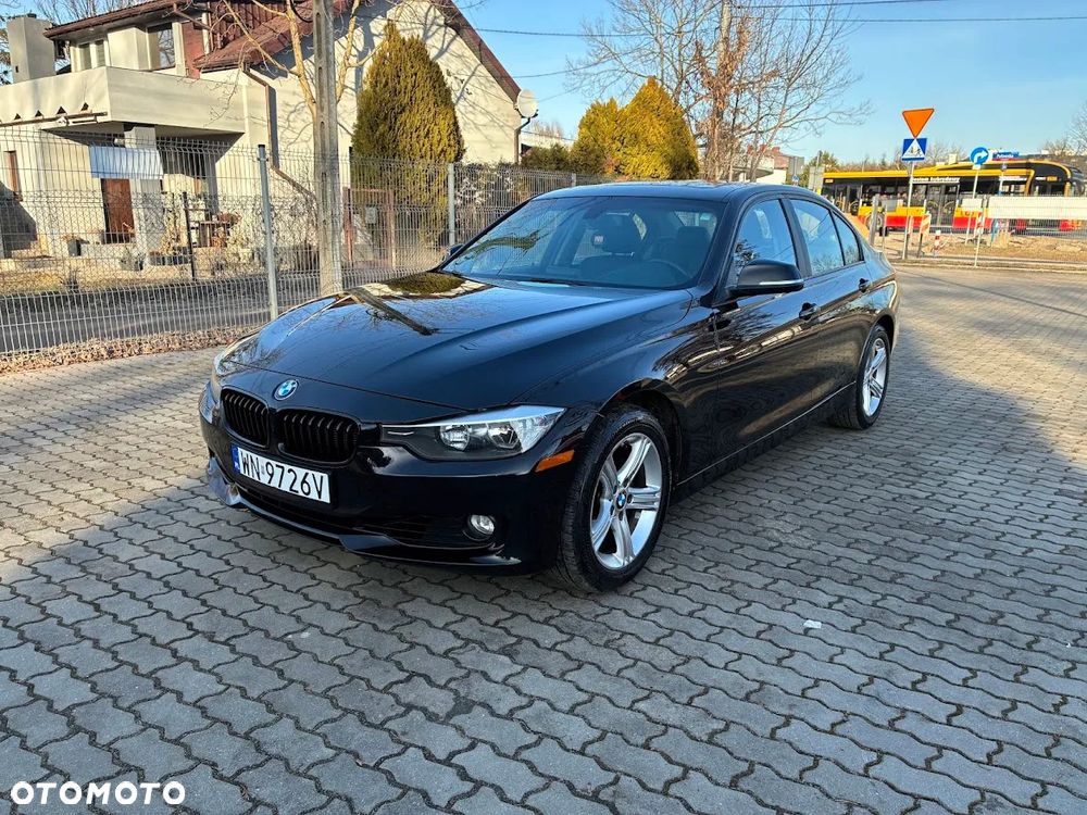 BMW Seria 3 328i xDrive - 5