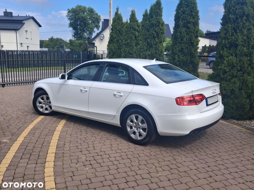 Audi A4 Limousine 2.0 TDI DPF - 7